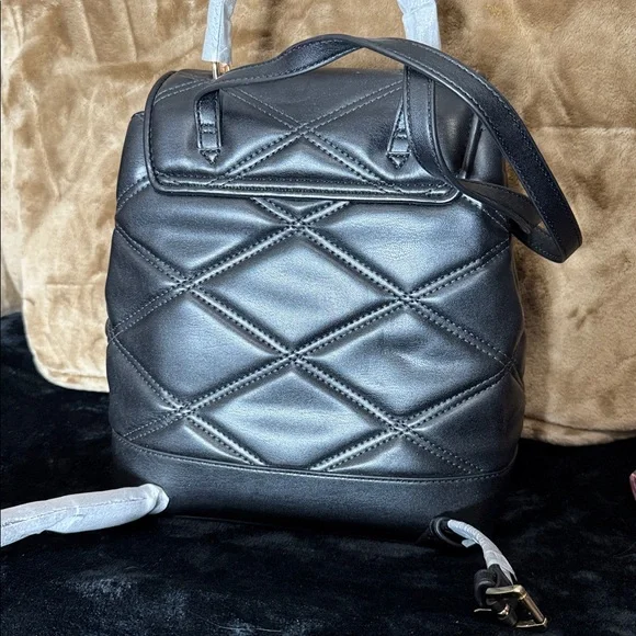 NWT Michael Kors Black Quilted Serena Backpack display picture 1